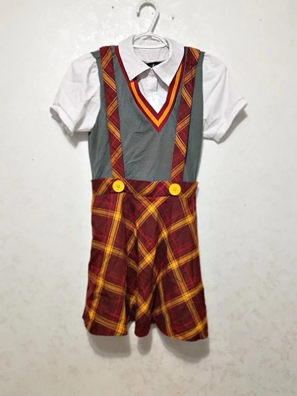 Spirit Gryffindor costume Girls XS Plaid Costume Like New